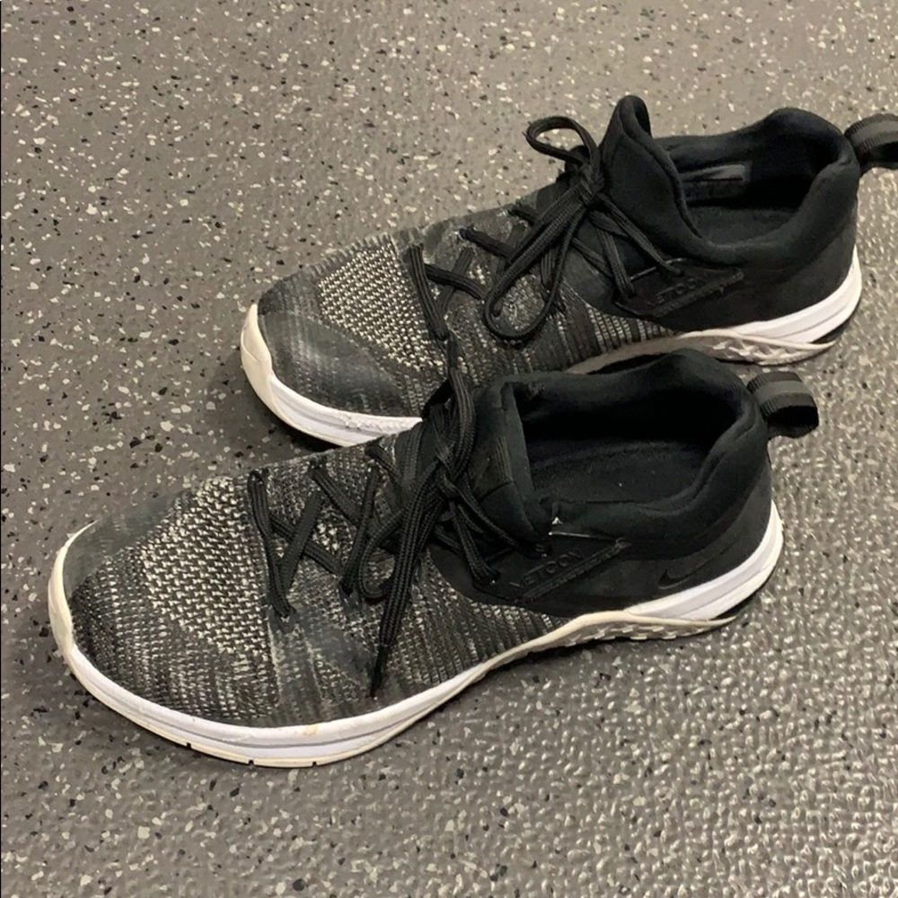 Nike Women’s Metcons Flyknit 3